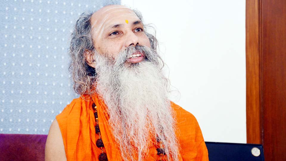 Diksha Samaroh of Swami Anil Shashtri ji at Kumbh Mela 2019 Prayagraj 